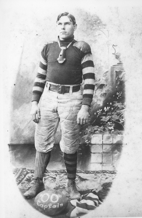 1900 Earl Schultz